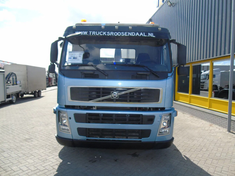 Volvo FM 340 + 19T - Caminhão polibenne: foto 5 Volvo FM 340 + 19T - Caminhão polibenne: foto 5