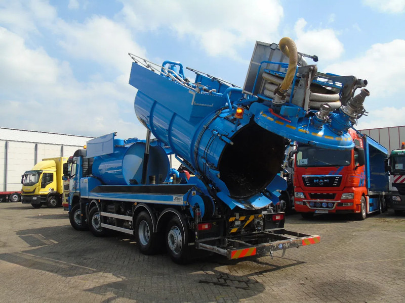 Volvo FM 420 + STOKOTA ECOTA 10.500LITER + 8X2 + WEB - Caminhão limpa fossa: foto 3 Volvo FM 420 + STOKOTA ECOTA 10.500LITER + 8X2 + WEB - Caminhão limpa fossa: foto 3