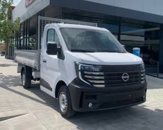 Nissan - Caminhão basculante: foto 1 Nissan - Caminhão basculante: foto 1