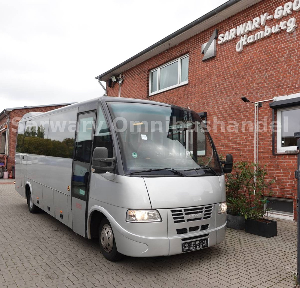 Iveco Rapido *Mago*First*Wing*6 Gang*Daily 30 Sitze* - Autocarro: foto 1 Iveco Rapido *Mago*First*Wing*6 Gang*Daily 30 Sitze* - Autocarro: foto 1