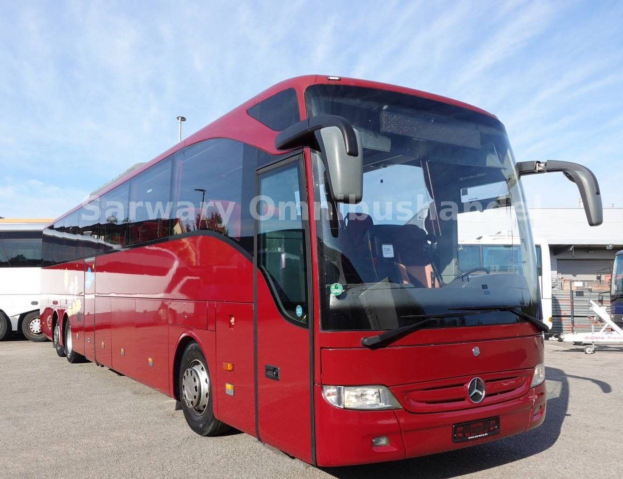 Mercedes-Benz O 350-17 RHDL Tourismo*61 Sitze*EURO5*WC*Travego - Autocarro: foto 1 Mercedes-Benz O 350-17 RHDL Tourismo*61 Sitze*EURO5*WC*Travego - Autocarro: foto 1