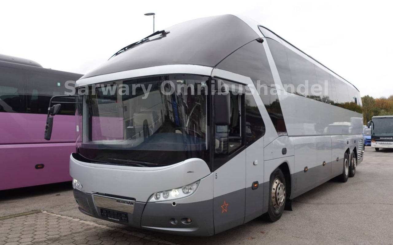 Neoplan Starliner C *N5217*SHD*55-Sitze*Cityliner*EEV* - Autocarro: foto 2 Neoplan Starliner C *N5217*SHD*55-Sitze*Cityliner*EEV* - Autocarro: foto 2