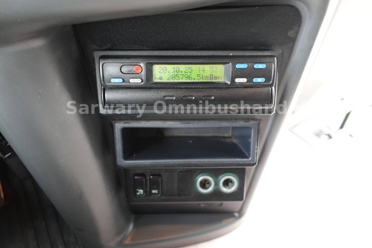 Autocarro Setra 415 GT-HD *Klima*WC*Euro3*Analog Tacho: foto 46 Autocarro Setra 415 GT-HD *Klima*WC*Euro3*Analog Tacho: foto 46