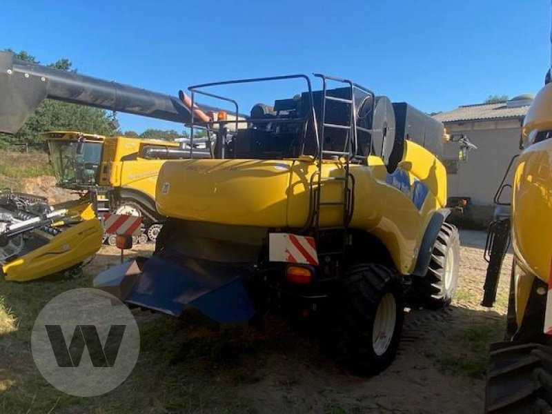 New Holland CR 980 - Ceifeira debulhadora: foto 4 New Holland CR 980 - Ceifeira debulhadora: foto 4