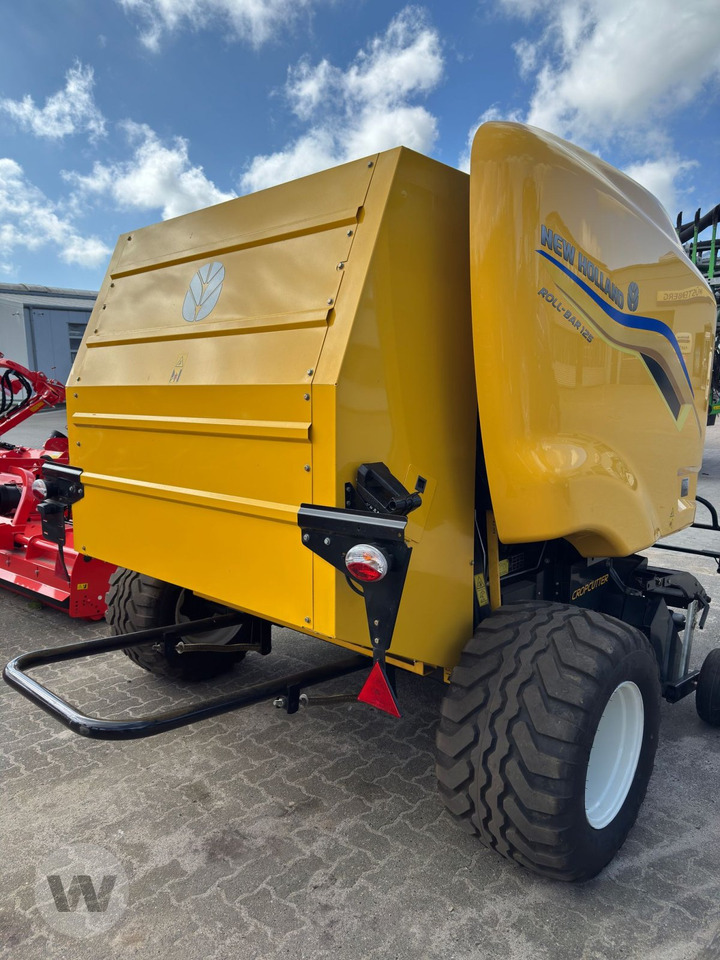 New Holland RB 125 RC - Enfardadeira de fardos redondos: foto 2 New Holland RB 125 RC - Enfardadeira de fardos redondos: foto 2