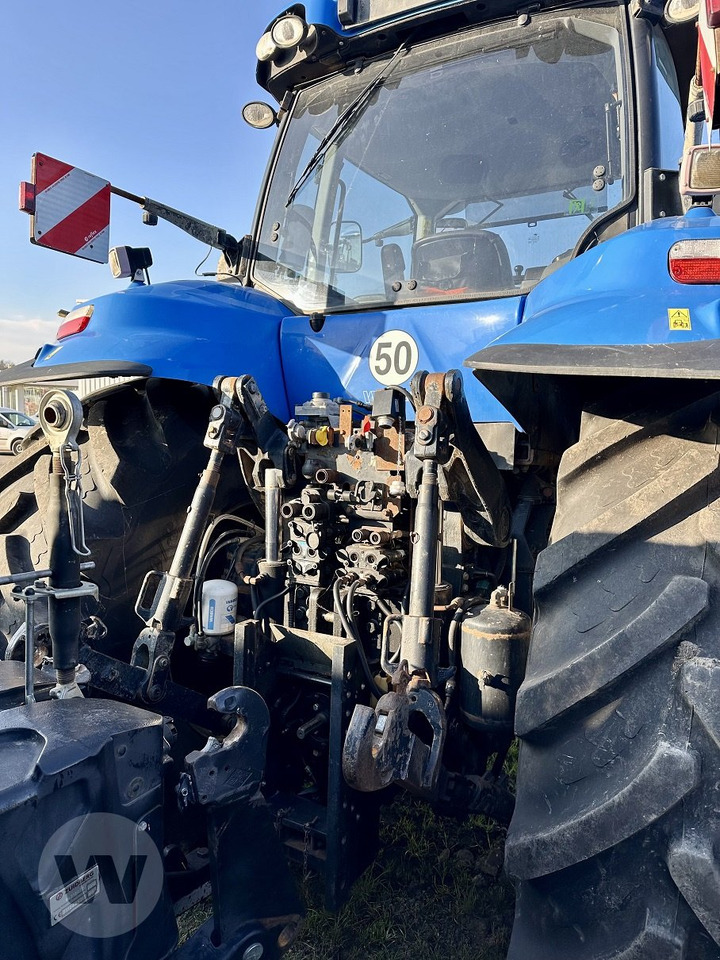 Trator New Holland T 8.360: foto 9