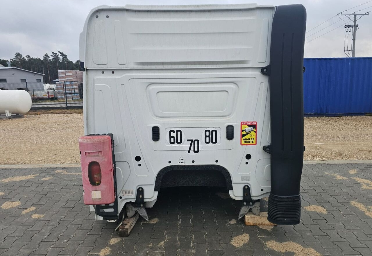 Mercedes-Benz ACTROS MP4 StreamSpace 1843 Mercedes-Benz ACTROS MP4 truck - Cabine de Caminhão: foto 3 Mercedes-Benz ACTROS MP4 StreamSpace 1843 Mercedes-Benz ACTROS MP4 truck - Cabine de Caminhão: foto 3