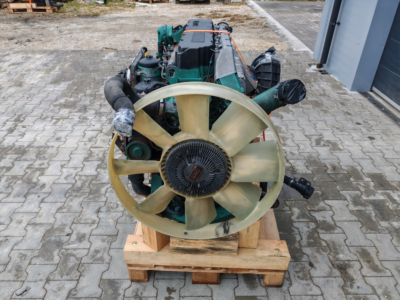 VOLVO D7E 280 EC06B / EURO 5 / COMPLETE - Motor: foto 4 VOLVO D7E 280 EC06B / EURO 5 / COMPLETE - Motor: foto 4