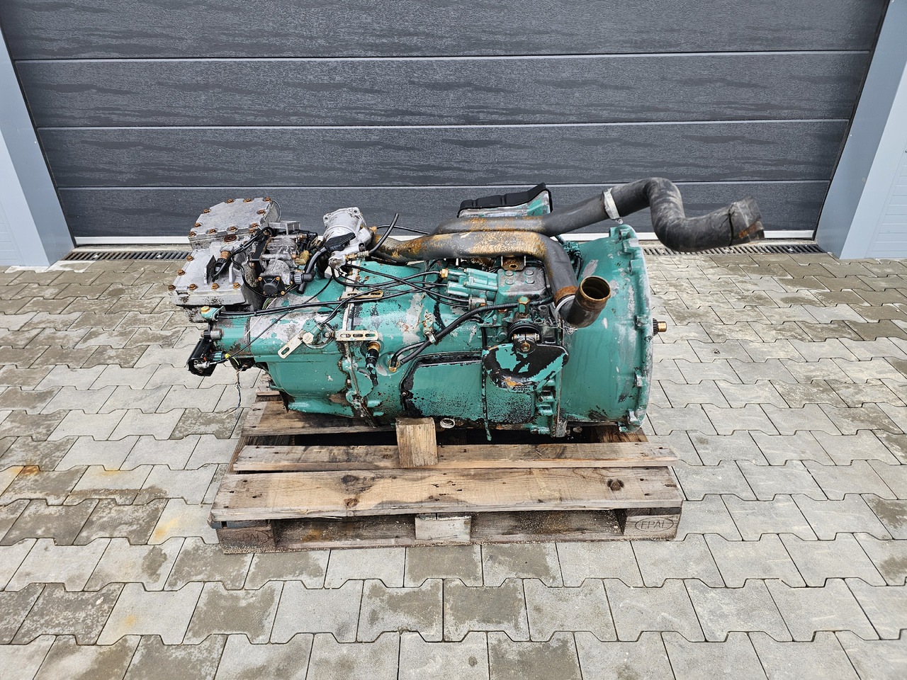 VOLVO FH13 FH16 / GEARBOX / RETARDER / VTO2814B / MANUAL / WORLDWIDE DELIVERY - Caixa de câmbio: foto 1 VOLVO FH13 FH16 / GEARBOX / RETARDER / VTO2814B / MANUAL / WORLDWIDE DELIVERY - Caixa de câmbio: foto 1