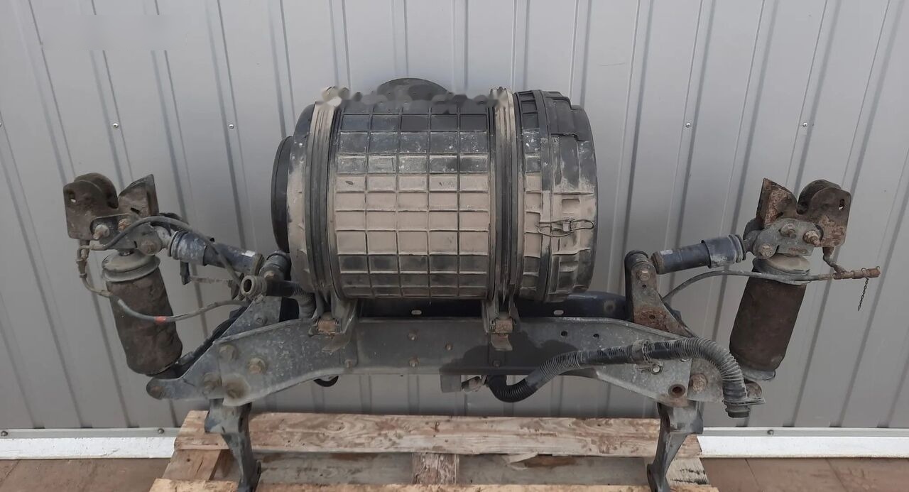 Zawieszenie kabiny zamek tył Renault Zawieszenie kabiny zamek tył RENAULT PREMIUM DXI Renault PREMIUM DXI truck - Suspensão da cabina de Caminhão: foto 2 Zawieszenie kabiny zamek tył Renault Zawieszenie kabiny zamek tył RENAULT PREMIUM DXI Renault PREMIUM DXI truck - Suspensão da cabina de Caminhão: foto 2