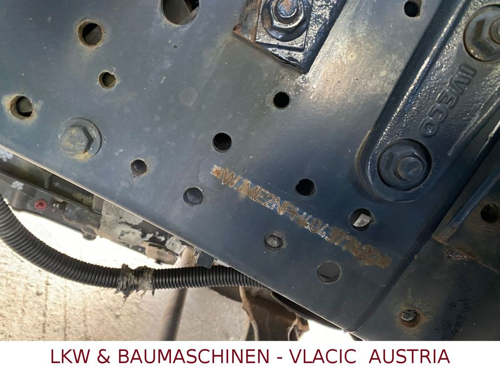 Iveco Stralis 360 Kran HIAB 166 4xHydr. Ladung 6,20m Iveco Stralis 360 Kran HIAB 166 4xHydr. Ladung 6,20m - Camião de caixa aberta/ Plataforma, Caminhão grua: foto 3 Iveco Stralis 360 Kran HIAB 166 4xHydr. Ladung 6,20m Iveco Stralis 360 Kran HIAB 166 4xHydr. Ladung 6,20m - Camião de caixa aberta/ Plataforma, Caminhão grua: foto 3