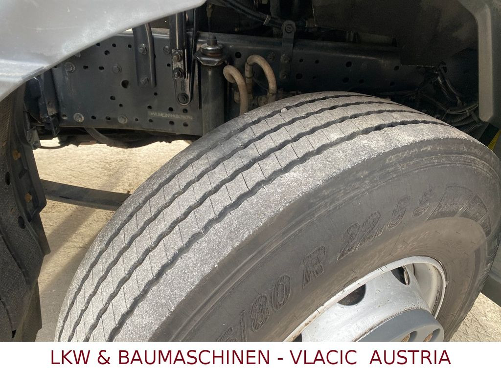 Locação de Iveco Stralis 420 eev Kran HIAB 166 Laderaum 6,35m  Iveco Stralis 420 eev Kran HIAB 166 Laderaum 6,35m: foto 15