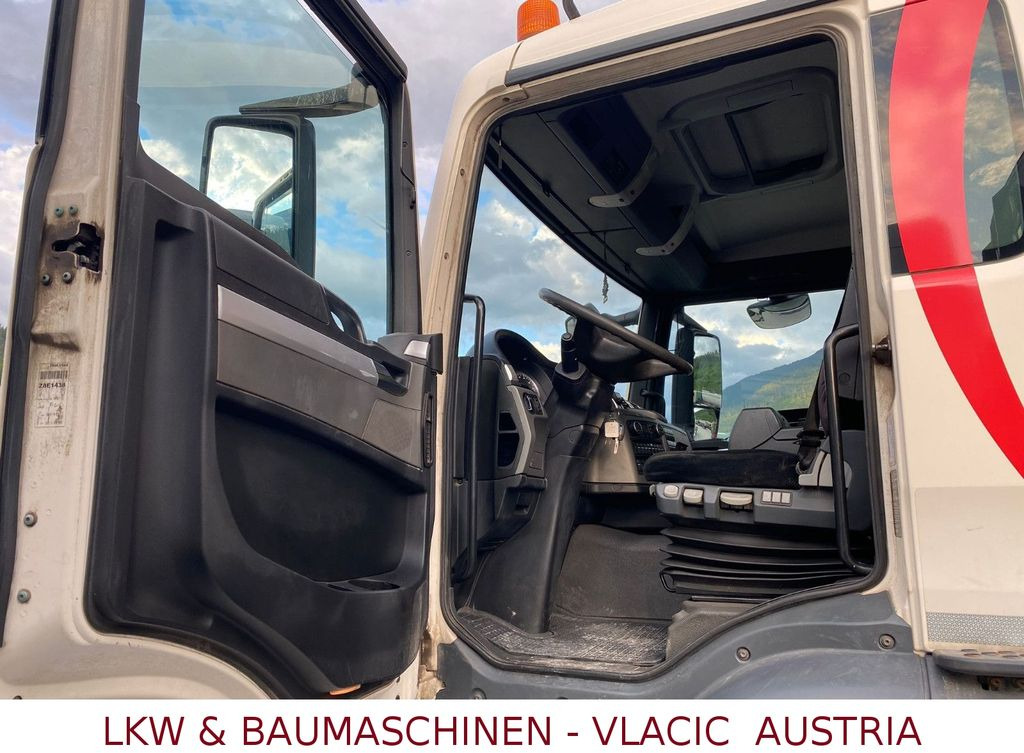 MAN TGS 33.440 (6x4) EEV Abrollkipper MAN TGS 33.440 (6x4) EEV Abrollkipper - Caminhão polibenne: foto 3 MAN TGS 33.440 (6x4) EEV Abrollkipper MAN TGS 33.440 (6x4) EEV Abrollkipper - Caminhão polibenne: foto 3