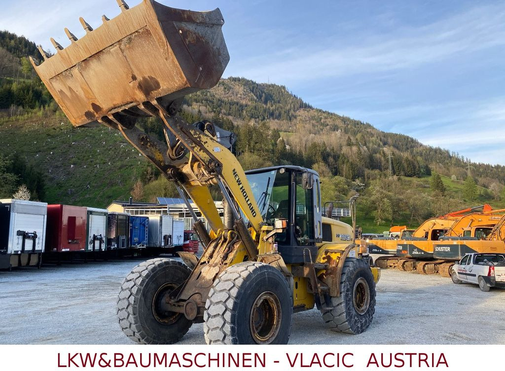 New Holland W190 B New Holland W190 B - Carregadeira de rodas: foto 1 New Holland W190 B New Holland W190 B - Carregadeira de rodas: foto 1