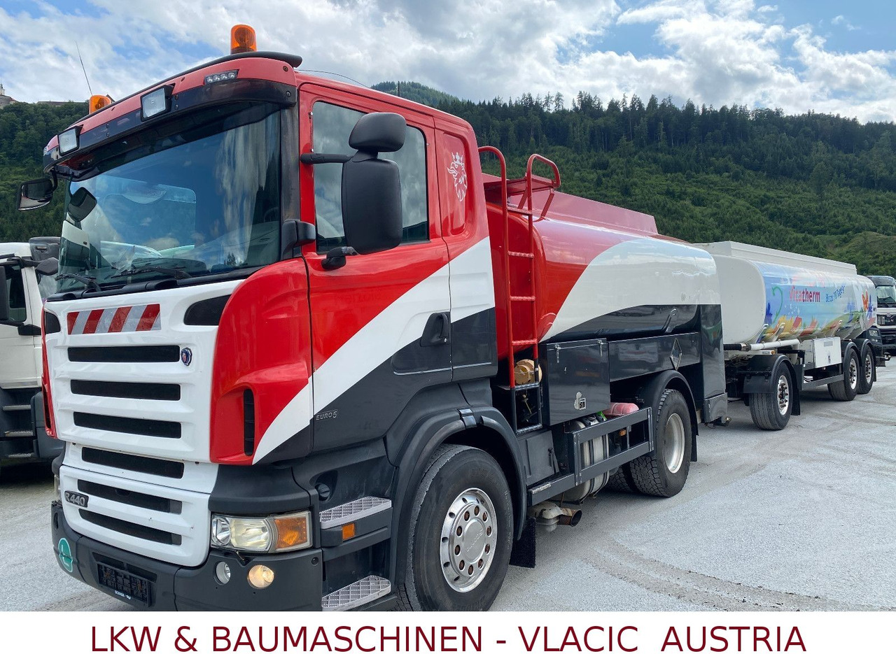Scania R440 ADR /FL/AT Benzin/Diesel - Caminhão tanque: foto 1 Scania R440 ADR /FL/AT Benzin/Diesel - Caminhão tanque: foto 1