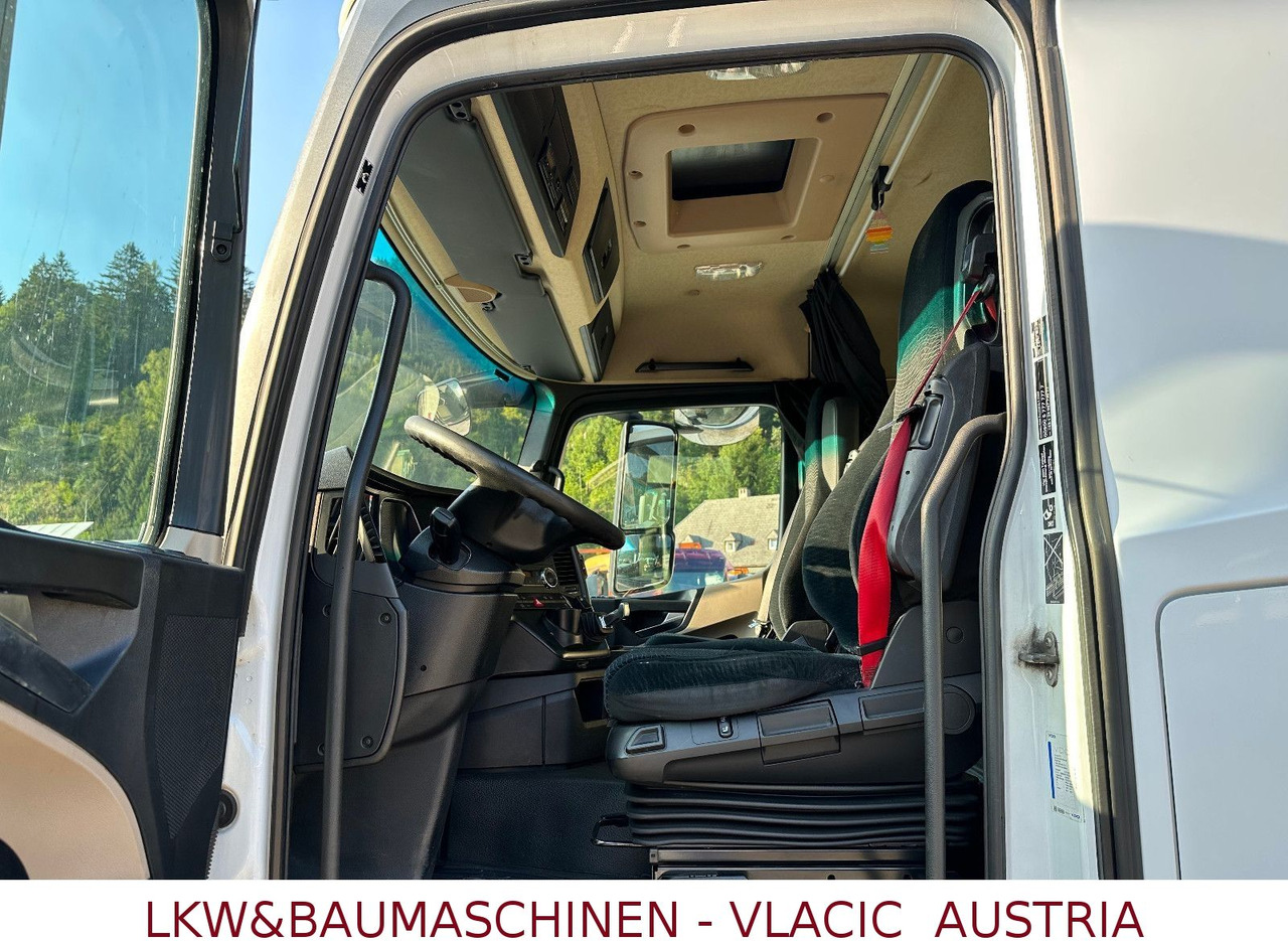 Mercedes-Benz Actros 1840 ADR ( 17 Stk. auf Lager 2017 jahr) - Tractor: foto 3 Mercedes-Benz Actros 1840 ADR ( 17 Stk. auf Lager 2017 jahr) - Tractor: foto 3