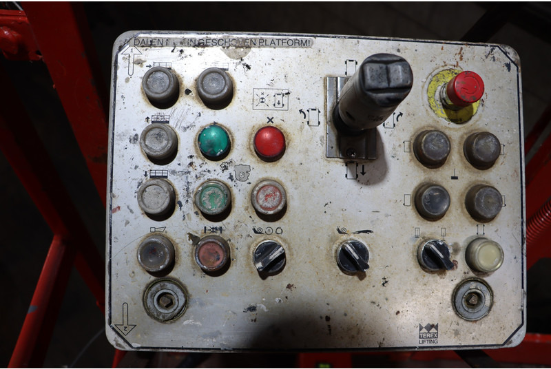 Holland lift B-195DL25 - Plataforma de Tijera/ Plataforma de tesoura: foto 2 Holland lift B-195DL25 - Plataforma de Tijera/ Plataforma de tesoura: foto 2