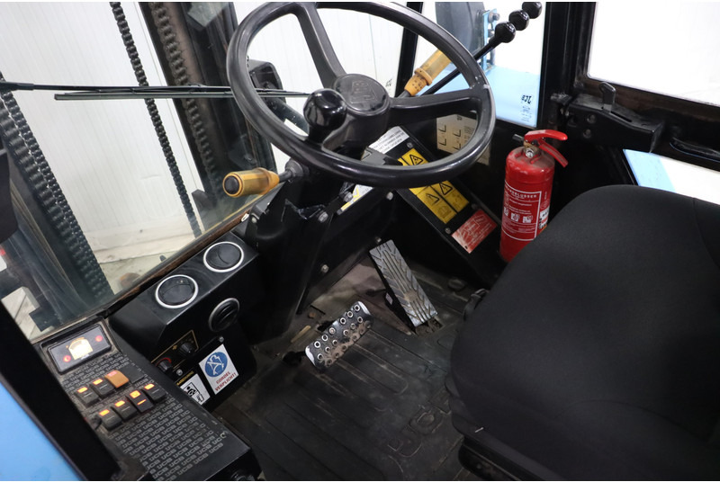 JCB 930-4 - Empilhadeira a diesel: foto 2 JCB 930-4 - Empilhadeira a diesel: foto 2