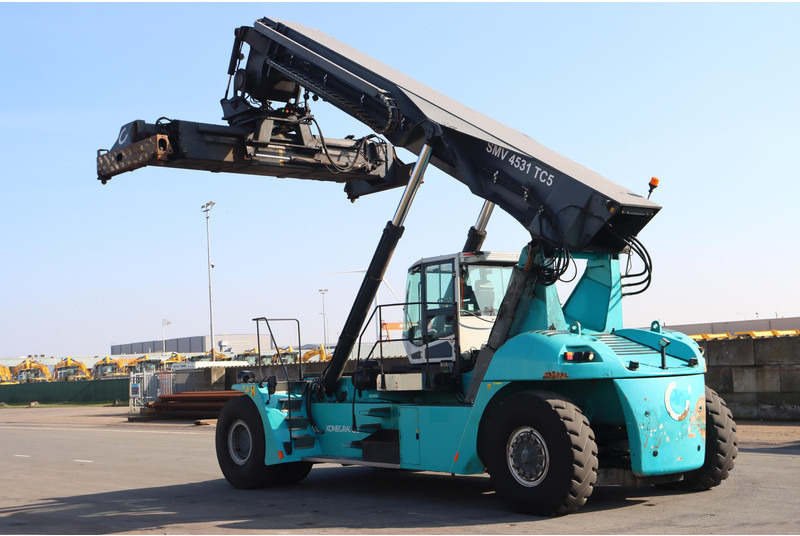 Reachstacker porta contentores KONECRANES 4531TC5: foto 8