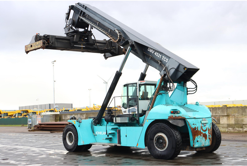 Reachstacker porta contentores KONECRANES 4531TC5: foto 7