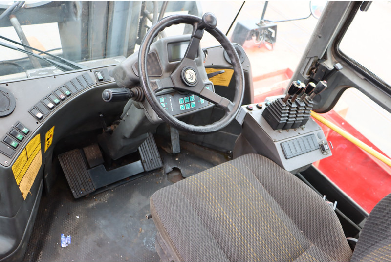 Kalmar DCF450-12 - Empilhadeira a diesel: foto 2 Kalmar DCF450-12 - Empilhadeira a diesel: foto 2