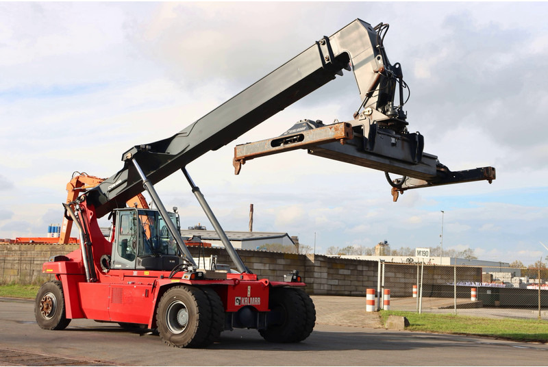 Kalmar DRG120-54S6 - Manipulador de contentor: foto 1 Kalmar DRG120-54S6 - Manipulador de contentor: foto 1