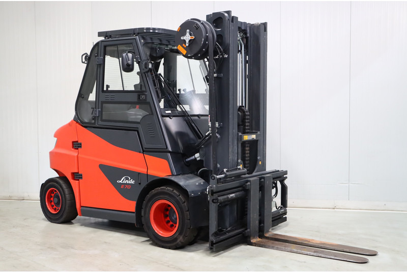 Linde E70-01 - Empilhadeira elétrica: foto 1 Linde E70-01 - Empilhadeira elétrica: foto 1