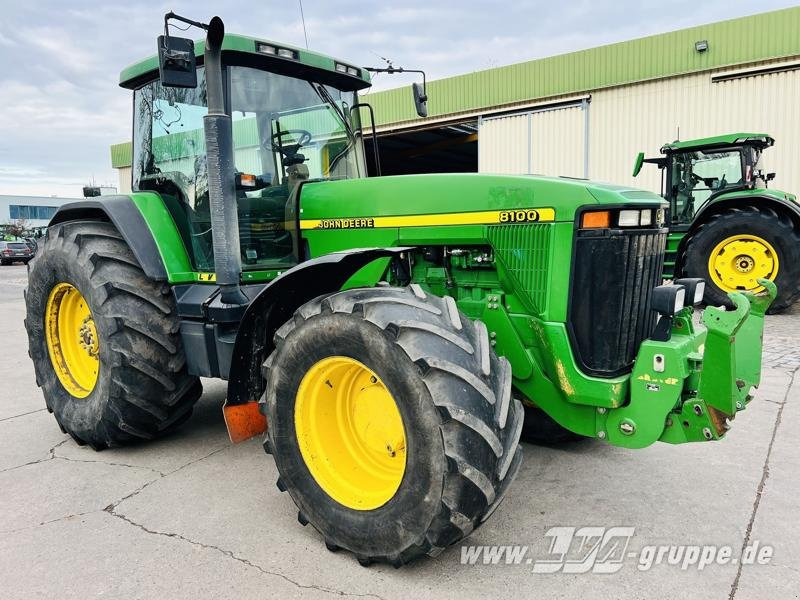 John Deere 8100 - Trator: foto 2 John Deere 8100 - Trator: foto 2