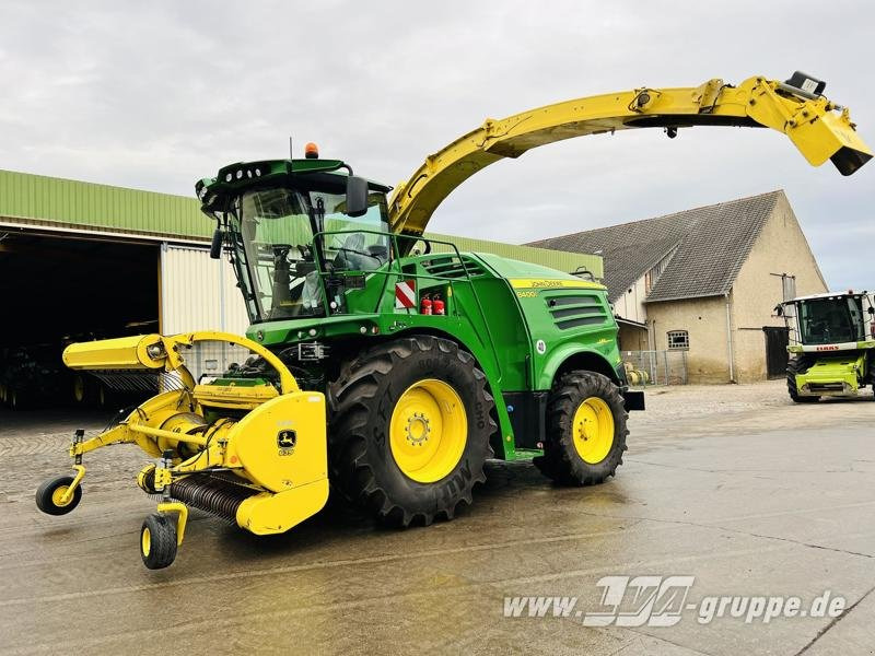 John Deere 8400 - Trator: foto 1 John Deere 8400 - Trator: foto 1