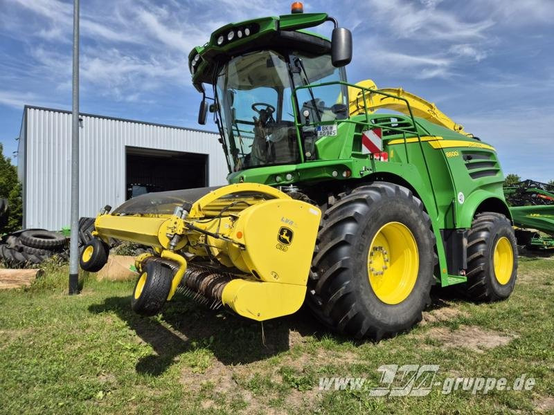 John Deere 8600i - Picadora de forragem automotriz: foto 1 John Deere 8600i - Picadora de forragem automotriz: foto 1