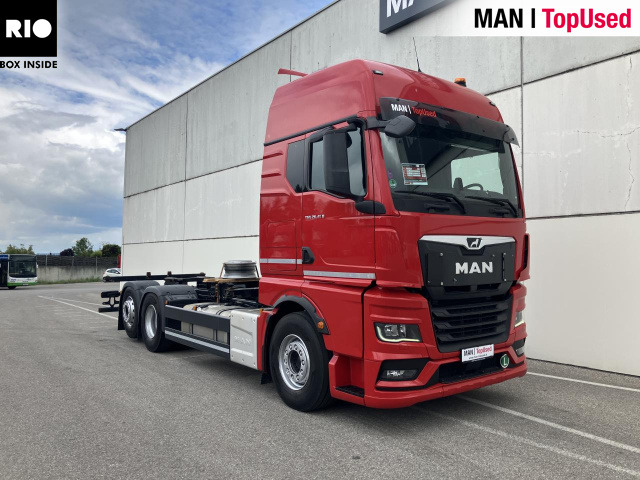 MAN TGX 26.470 6x2-4 LL CH - Caminhão transportador de contêineres/ Caixa móvel: foto 1 MAN TGX 26.470 6x2-4 LL CH - Caminhão transportador de contêineres/ Caixa móvel: foto 1