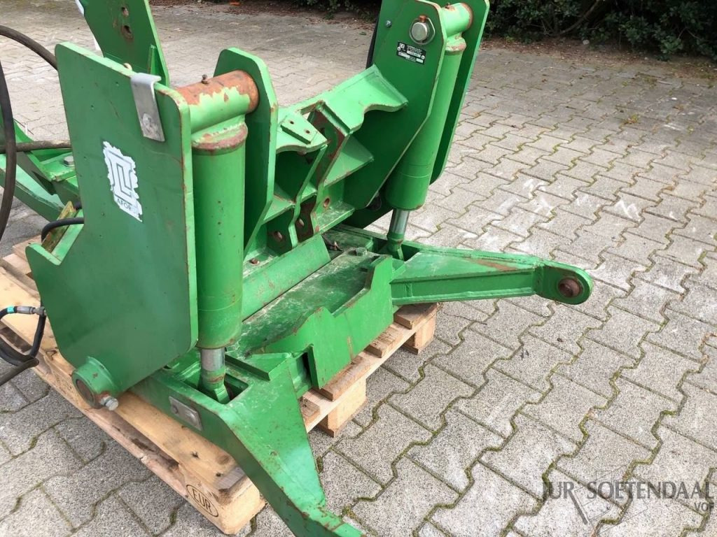 JOHN DEERE frontlinkage - Trator: foto 5 JOHN DEERE frontlinkage - Trator: foto 5