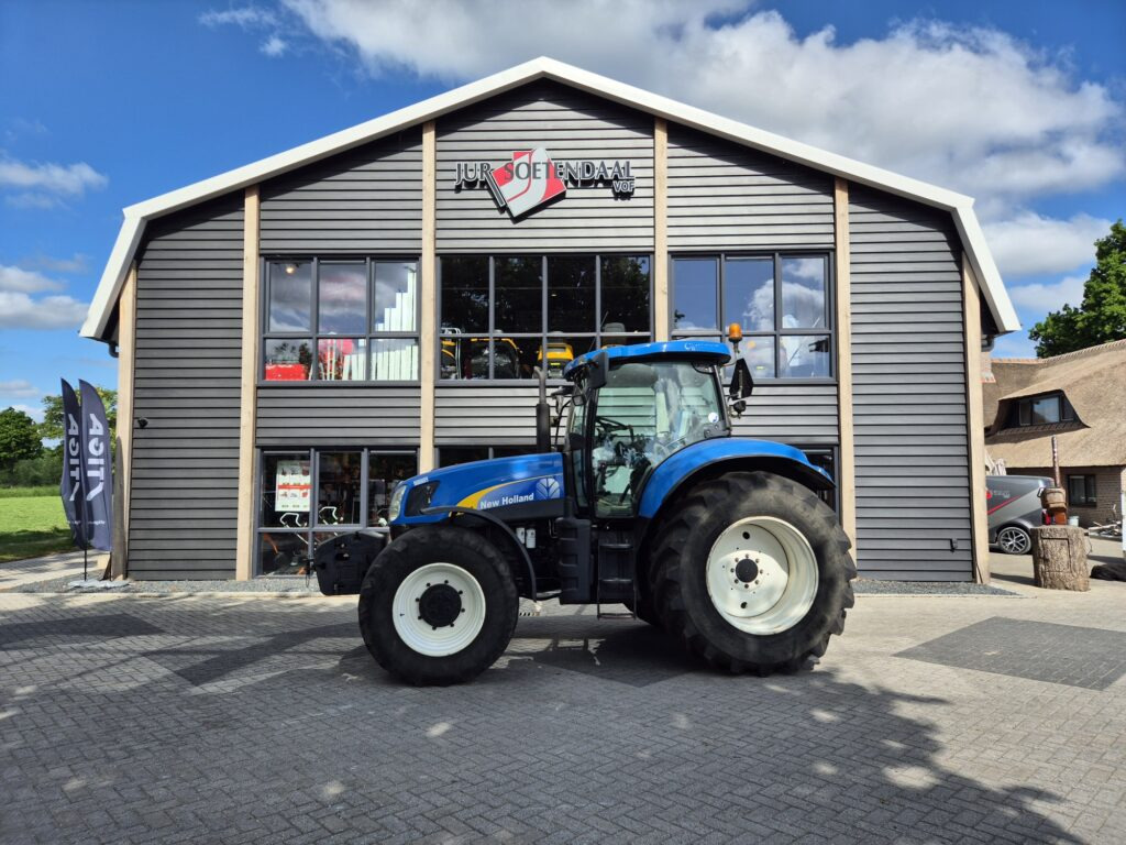 NEW HOLLAND T6080 - Trator: foto 1 NEW HOLLAND T6080 - Trator: foto 1