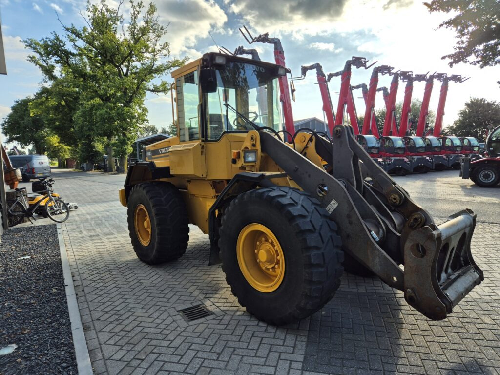 VOLVO L70C - Carregadeira de rodas: foto 5 VOLVO L70C - Carregadeira de rodas: foto 5