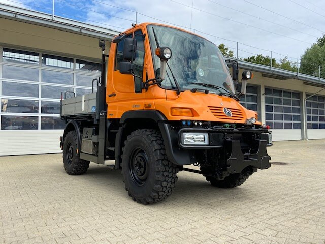 Unimog 300 - U300 405 28539 mit Wandlerkupplung Me - Veículo municipal/ Especial: foto 1 Unimog 300 - U300 405 28539 mit Wandlerkupplung Me - Veículo municipal/ Especial: foto 1