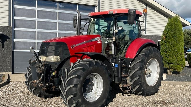 Case IH Puma 230Cvx Med frontlift - Trator: foto 2 Case IH Puma 230Cvx Med frontlift - Trator: foto 2