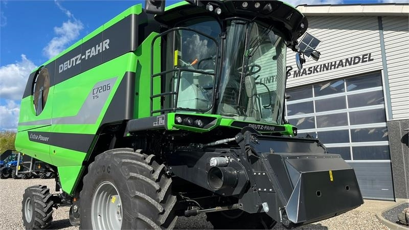 Deutz-fahr C7206 With 24feed - 7.2m header. New and unused Co - Ceifeira debulhadora: foto 5 Deutz-fahr C7206 With 24feed - 7.2m header. New and unused Co - Ceifeira debulhadora: foto 5