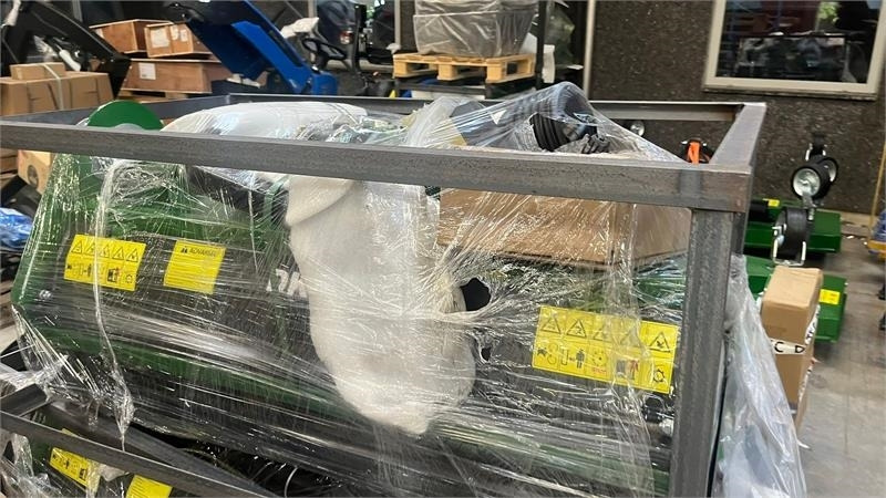 Dk-Tec EFGC125D Slagleklipper med fast tårn og oplukkelig - Gadanheira: foto 1 Dk-Tec EFGC125D Slagleklipper med fast tårn og oplukkelig - Gadanheira: foto 1