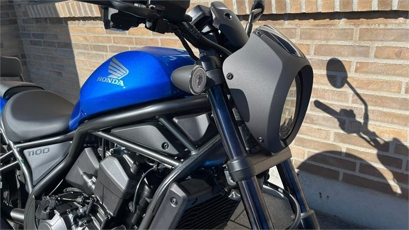 Honda 1100 Rebel, Ny Motorcykel til små penge, og vi byt - Automóvel: foto 5 Honda 1100 Rebel, Ny Motorcykel til små penge, og vi byt - Automóvel: foto 5