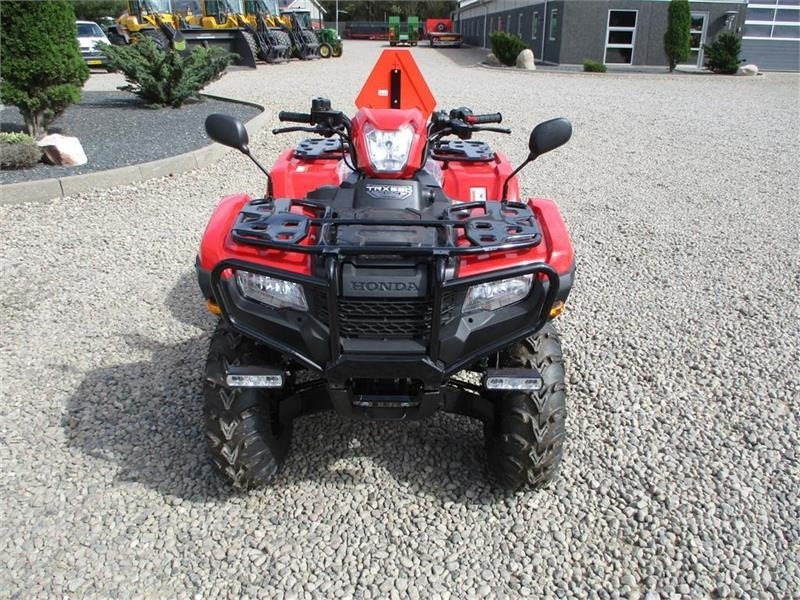 Honda TRX 520 FE Traktor STORT LAGER AF HONDA ATV. Vi h - Trator: foto 4 Honda TRX 520 FE Traktor STORT LAGER AF HONDA ATV. Vi h - Trator: foto 4