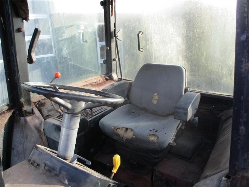 John Deere 2040 S - Trator: foto 5 John Deere 2040 S - Trator: foto 5