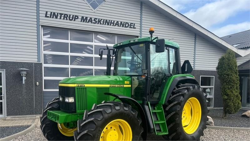 John Deere 6910 PowerQuad - Trator: foto 2 John Deere 6910 PowerQuad - Trator: foto 2
