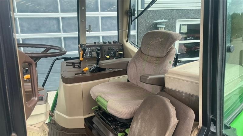 Trator John Deere 6910 TLS, AutoQurd, Hjørnestops computer og frontl: foto 6