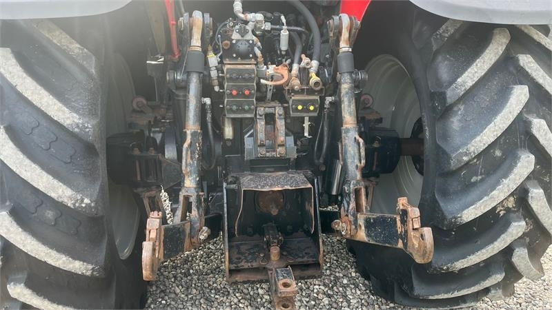Massey Ferguson 6499 Dynashift med frontlift og frontpto - Trator: foto 5 Massey Ferguson 6499 Dynashift med frontlift og frontpto - Trator: foto 5