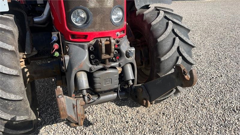 Massey Ferguson 7499 DYNA VT Med frontlift - Trator: foto 4 Massey Ferguson 7499 DYNA VT Med frontlift - Trator: foto 4