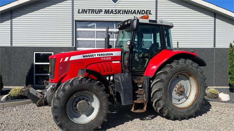 Massey Ferguson 7499 DYNA VT Med frontlift - Trator: foto 1 Massey Ferguson 7499 DYNA VT Med frontlift - Trator: foto 1