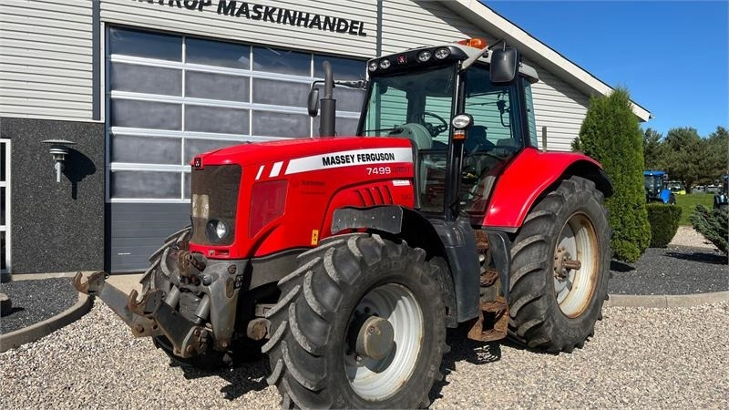 Massey Ferguson 7499 DYNA VT Med frontlift - Trator: foto 2 Massey Ferguson 7499 DYNA VT Med frontlift - Trator: foto 2