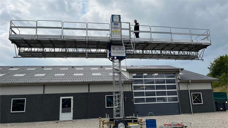 Mega-Tower Byggeelevatorer arbejdsplatformen, Bygg - Plataforma de Tijera/ Plataforma de tesoura: foto 1 Mega-Tower Byggeelevatorer arbejdsplatformen, Bygg - Plataforma de Tijera/ Plataforma de tesoura: foto 1