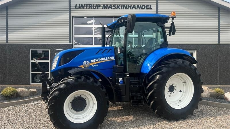 New Holland T7.175 RangeCommand med frontlift. Meget velholdt - Trator: foto 1 New Holland T7.175 RangeCommand med frontlift. Meget velholdt - Trator: foto 1
