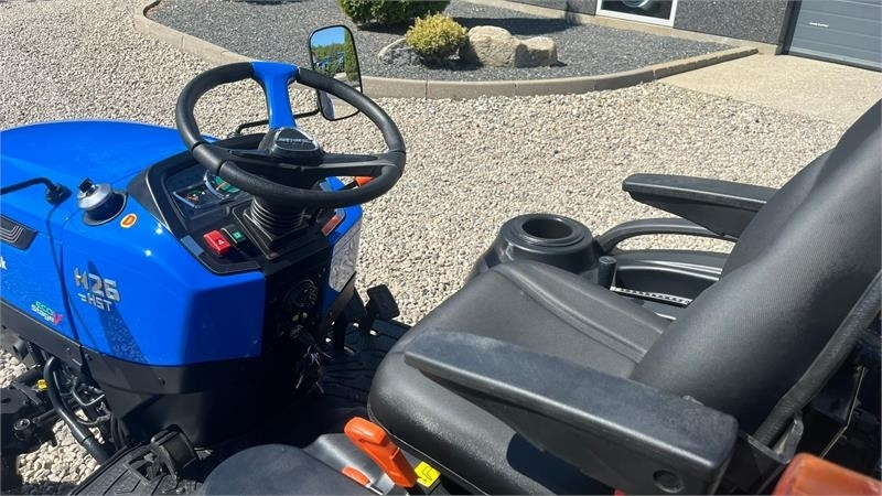 Solis H26 HST Hydrostat. Industrihjul - Trator: foto 5 Solis H26 HST Hydrostat. Industrihjul - Trator: foto 5